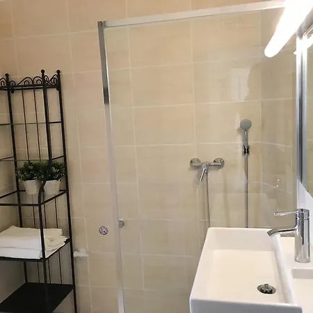 Budget Apartment By Hi5-Rakoczi 24 Budapest